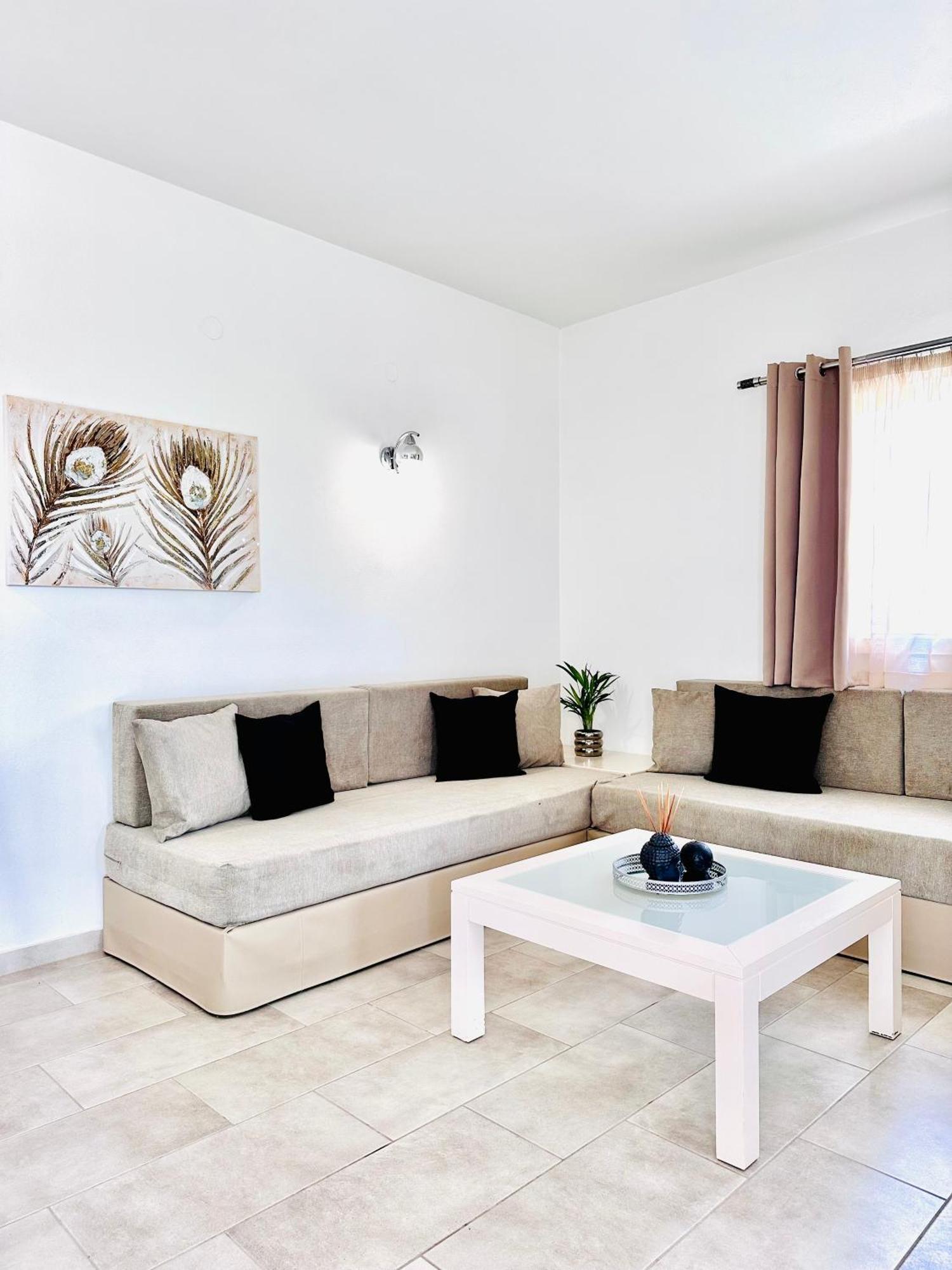 Xrysanthis Home Emporio  ภายนอก รูปภาพ